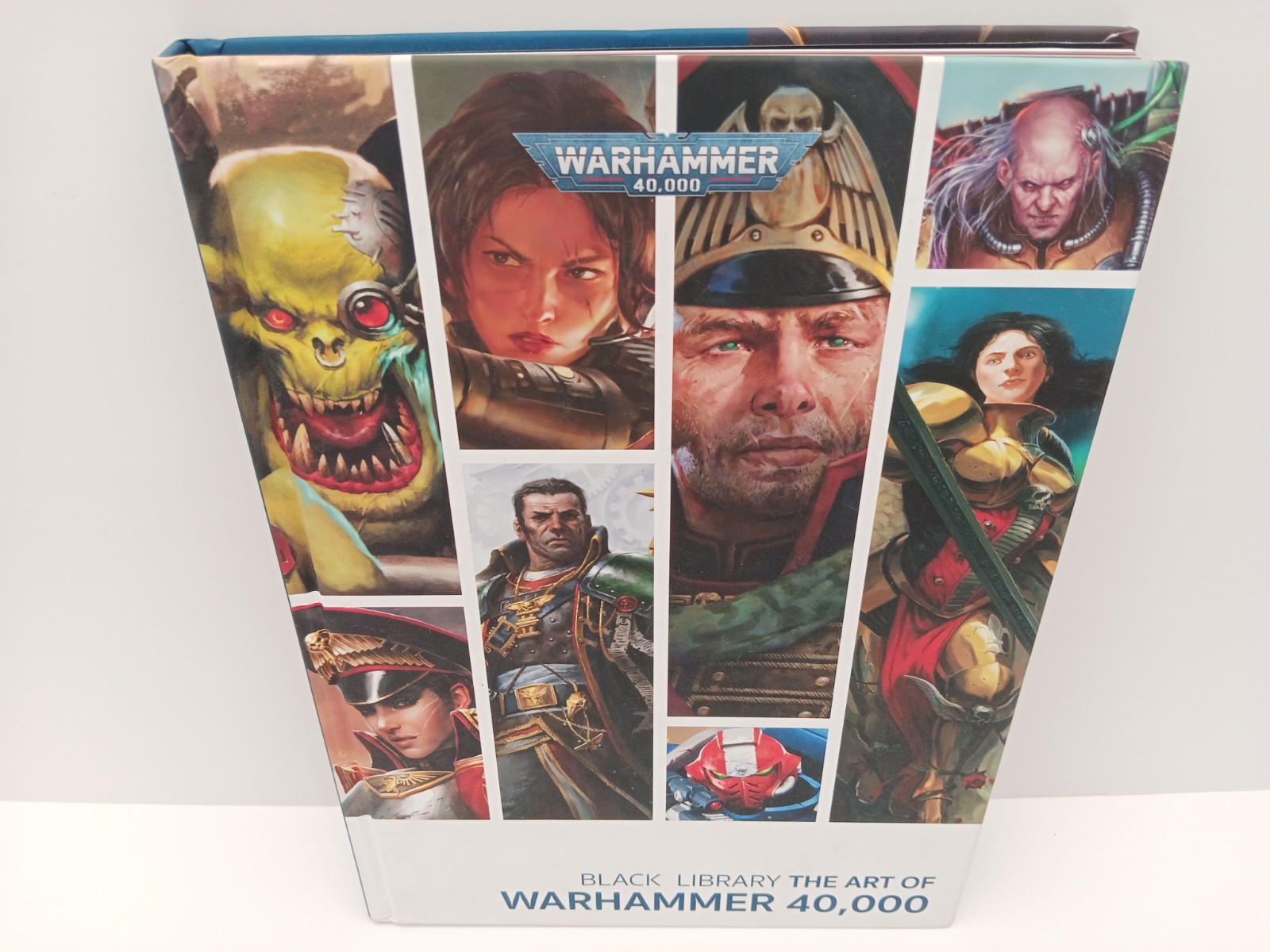 Art of Warhammer 40,000
