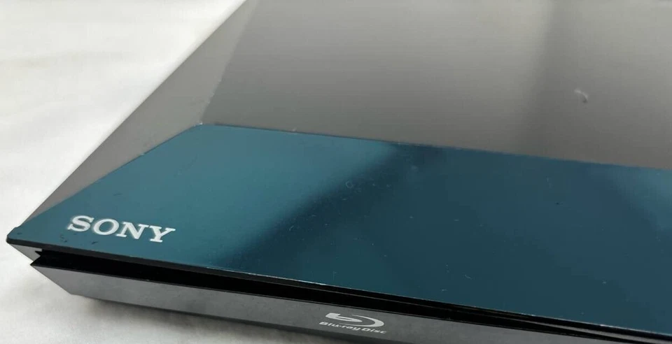 Sony BDP-S3100 DVD Disc Player 1080p Full HD Multi Format HDMI USB MP3 READ - Image 4 of 4