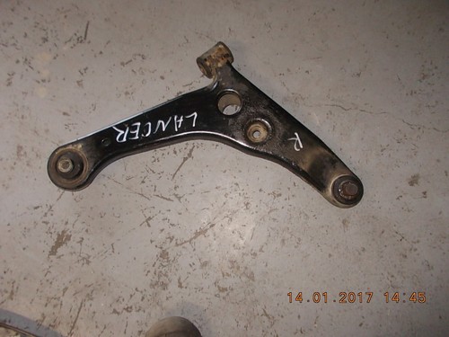 Querlenker vorne rechts Mitsubishi Lancer 99KW/135PS