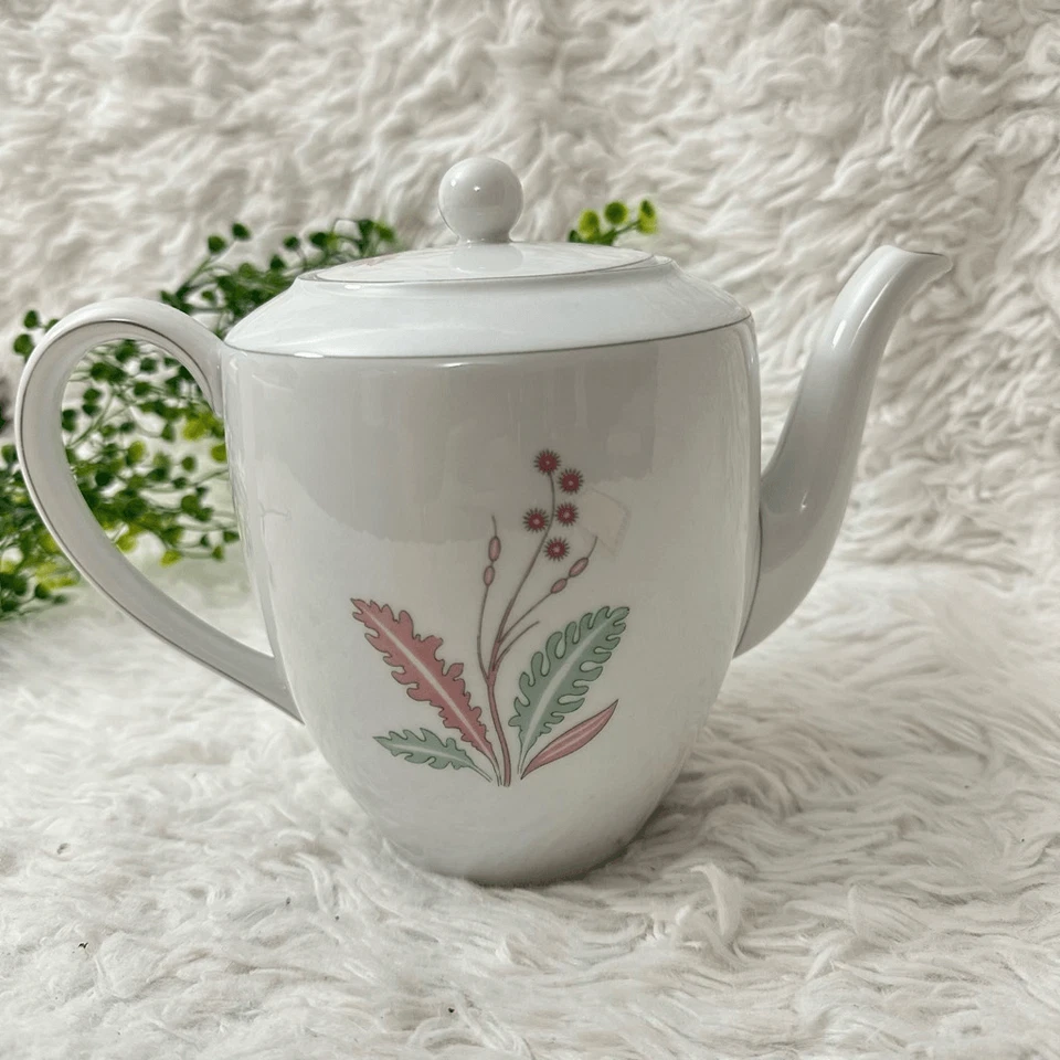 "Tetera de porcelana con tapa Porzellanfabrik Arzberg estampado floral Alemania 7"" de alto" Foto 4 de 4