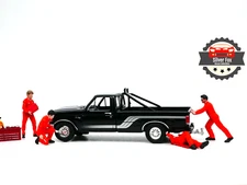 MECHANIC SET LIMITED EDITION 1:64 SCALE DIECAST COLLECTOR COLLECTOR MODEL GULF