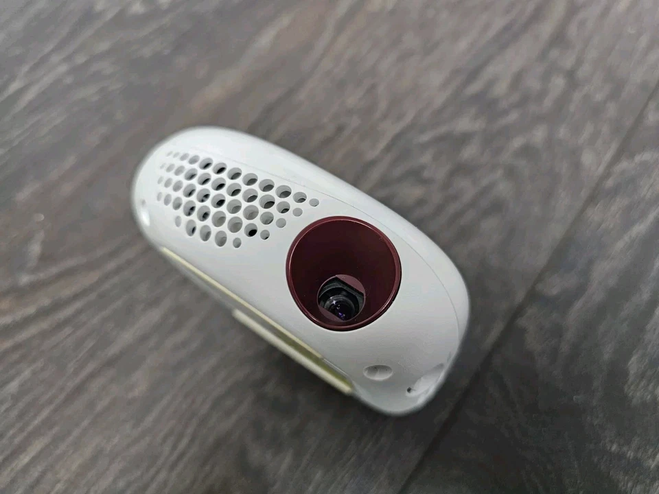 LG MINI PROJECTOR PV150G (USED, EXCELLENT) - Image 4 of 4