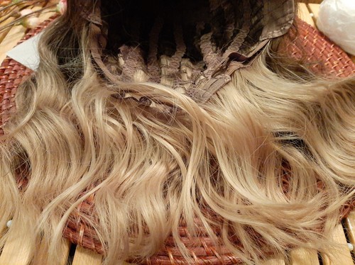 Maforsoon kurze gewellte 14" Bob Perücke, Lace Front Mittelteil DM376-R4 / 10BT24 - Bild 8 von 14