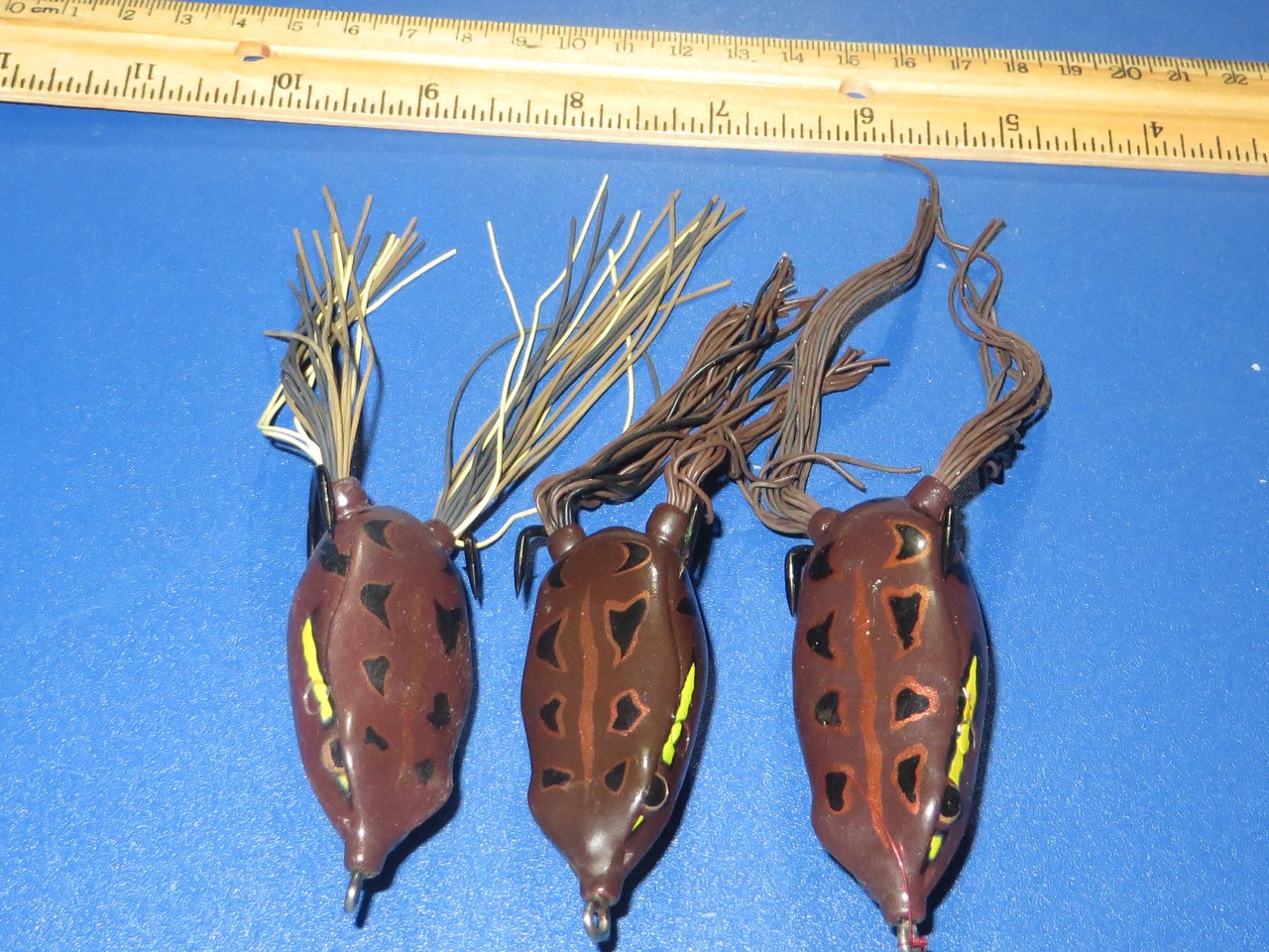 Lot of 3 SPRO Dean Rojas Bronzeye Frog Topwater Lures - Brown - Image 3