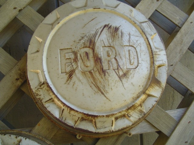 Picture 3 of 24