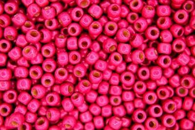 10 g Toho Japanische Rocailles Größe 6/0 4 mm Angebot 1 von 2 180 Farben zur Auswahl