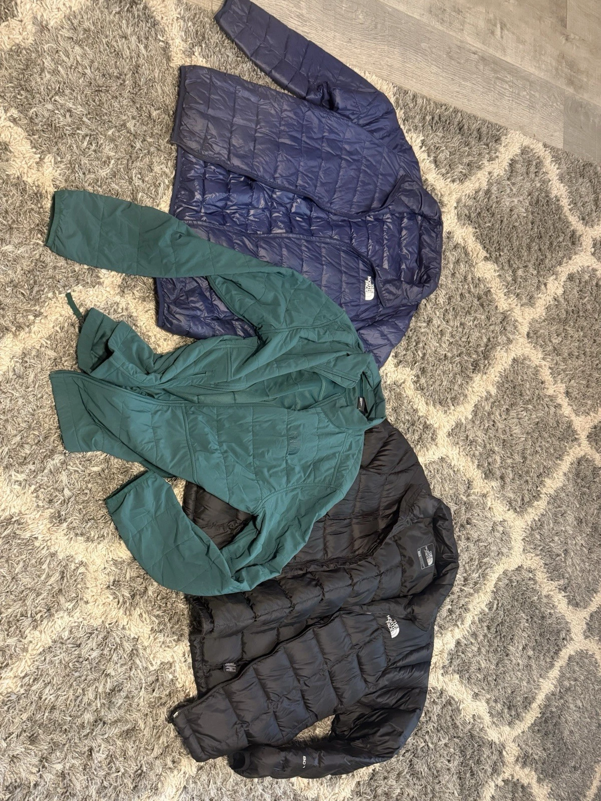 North Face Jacket Bundle
Opens in a new window or tab