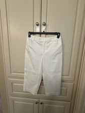 St.John’s Bay Women’s White Mid-rise White Capris - Size 8 (New)