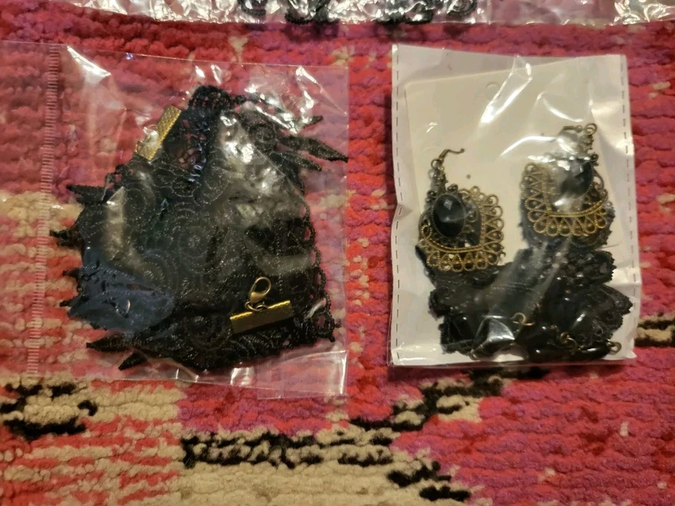 NEW Black lace choker earrings eye mask gloves masquerade vampire ball accessory - Image 2 of 4