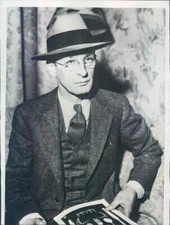 1933 Press Photo Chicago IL Burdine Gardner Father of Murder Victim - ner46727