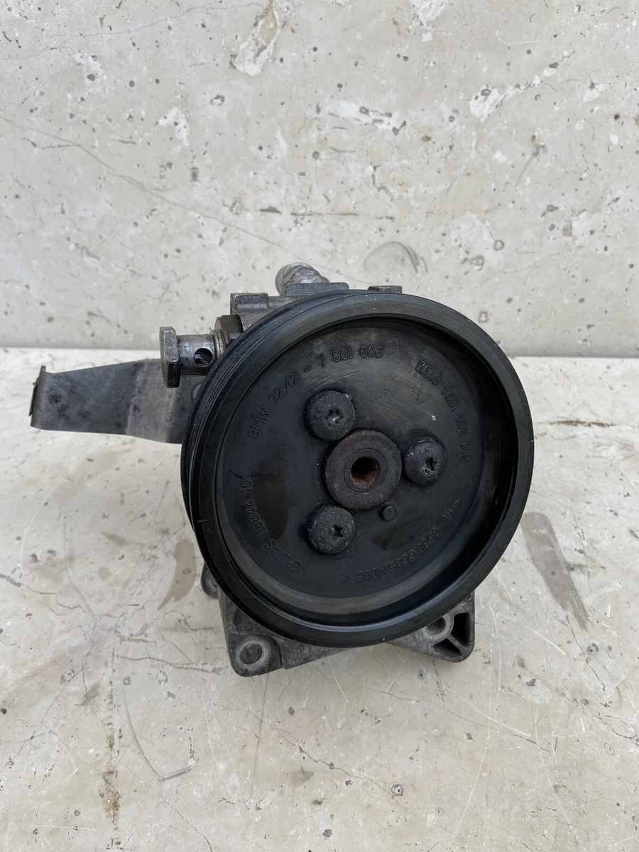 ORIGINAL BMW E90 E91 E92 LCI Servopumpe 6781484 678148401 