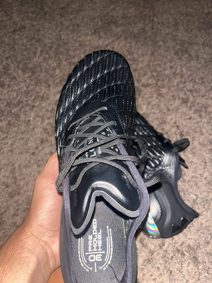 Nuevos botines de fútbol Under Armour Magnetico Elite 3 FG negros para hombre 9,5/mujer 11 Foto 2 de 4
