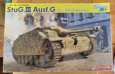 StuG. III Ausf. G Dec 1943 Production 1/35 Dragon Smart Kit 6581, Open Box