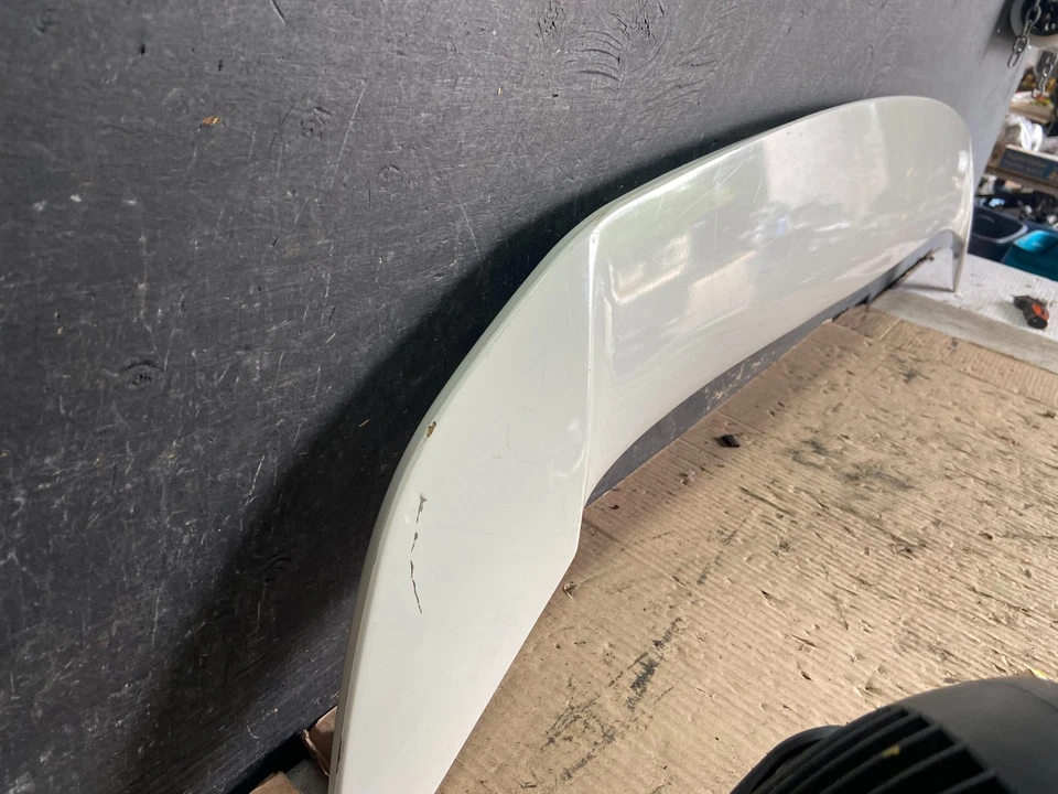 Alerón trasero Pontiac Bonneville 2000-2005 OEM Q3394 DG Foto 3 de 4