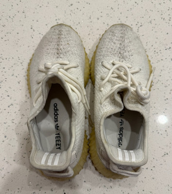 Size 5.5 - adidas Yeezy Boost 350 V2 Low Cream White / Triple White