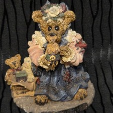 Boyds Bears Friends Bearstone Collection "The Collector" 227707