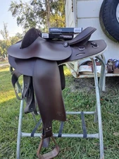 16” Tekna Half Breed Australian  Aussie Adjustable Gullet Horse Saddle Brown New