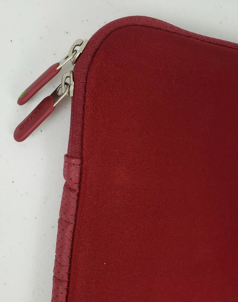 Bolsa para Tablet Incase Borgonha Acolchoada - Imagem 4 de 4