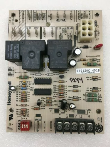 HONEYWELL ST9120C4016  Furnace Control Circuit Board used  # P244