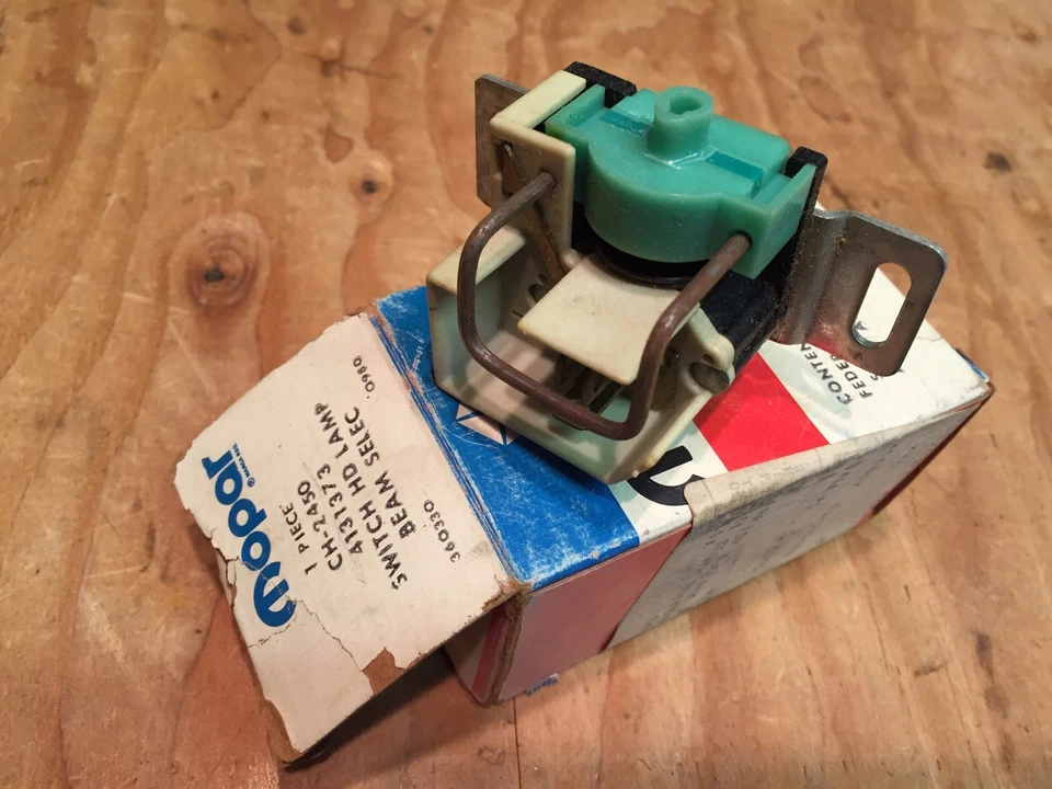 1985 86 87 88 DODGE DIPLOMAT GRAN FURY NOS MOPAR INTERRUPTOR DIMMER DE FAROL 4131373 - Imagem 2 de 2
