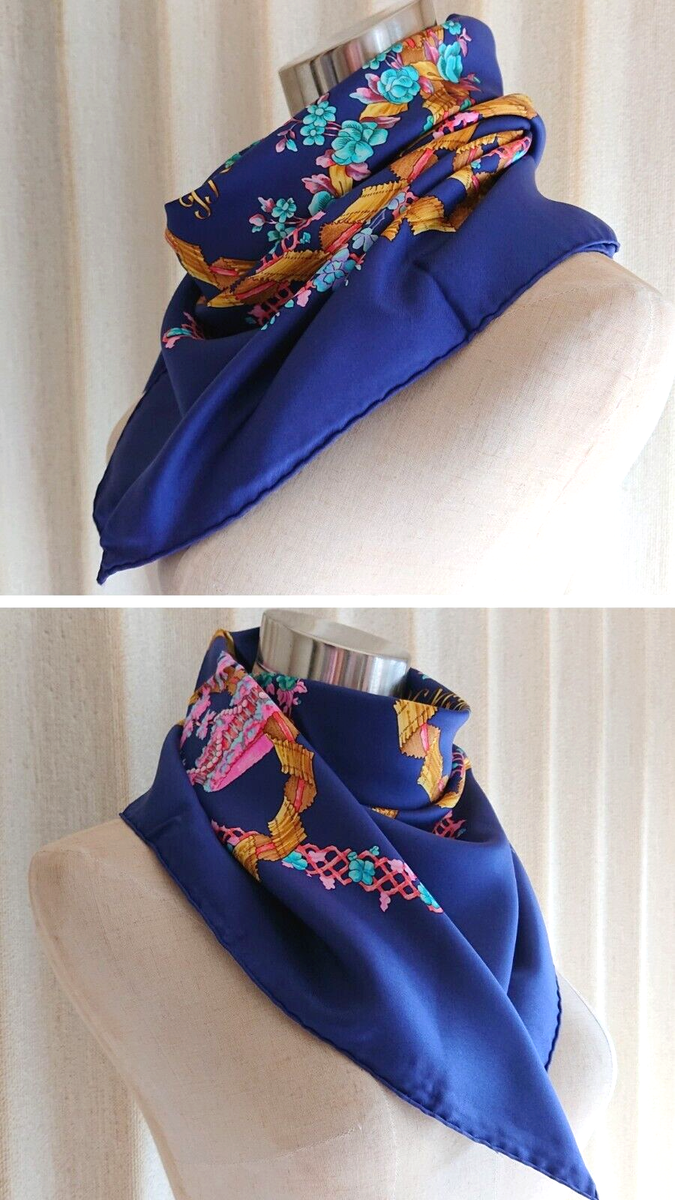 HERMES Scarf Carre 90 Silk 100% 