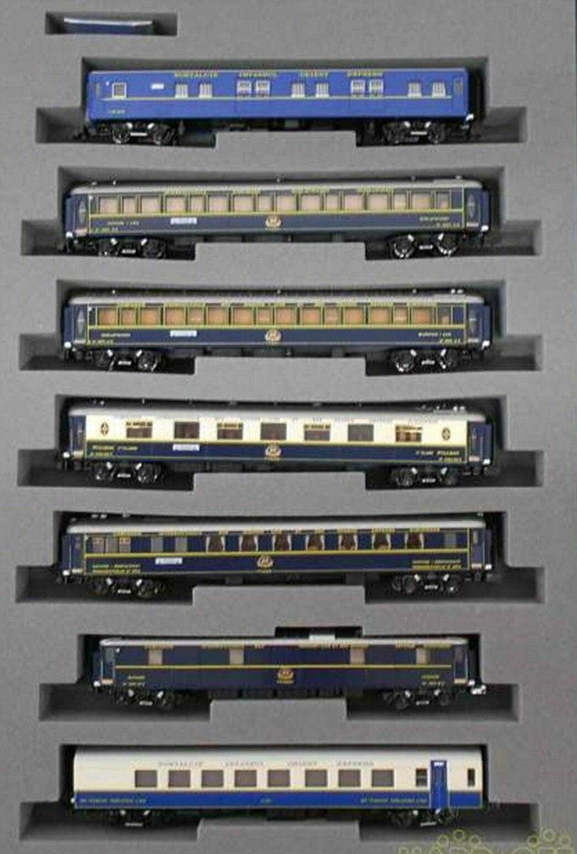 10-561 Orient Express 1988 7-Cars Basic Set KATO Railway