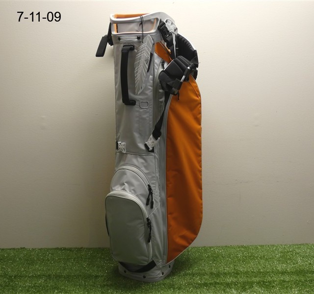 Callaway 2025 HyperLite Zero 4-Way Carry Stand Golf Bag