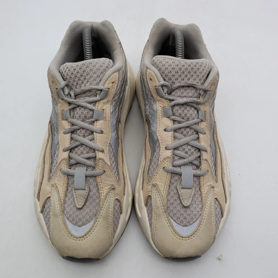 Tenis deportivos informales Adidas Yeezy Boost 700 V2 crema para hombre talla 9 de EE. UU. Foto 2 de 4