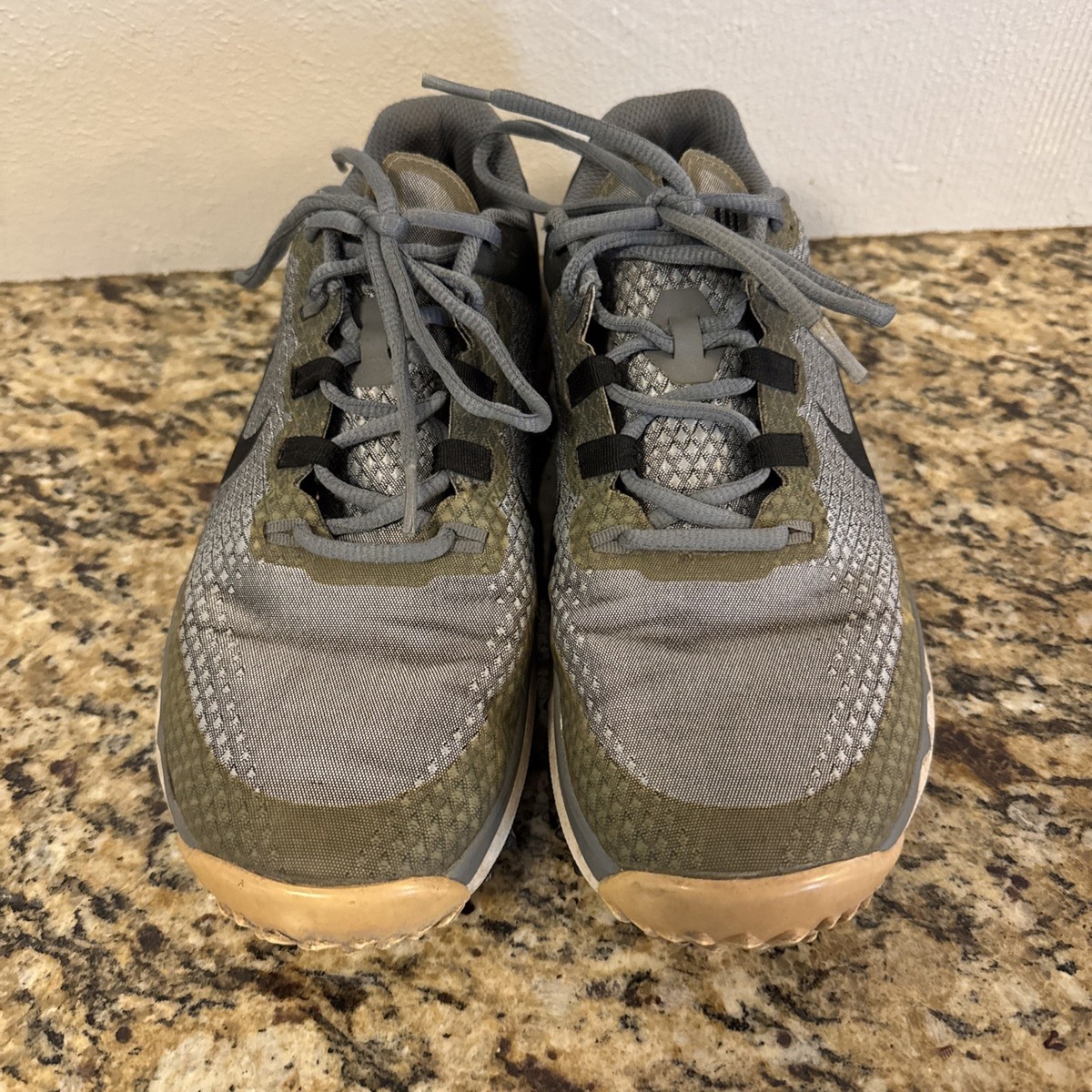 Nike Tiger Woods TW 15 Golf Shoes Men\'s Size 7 Gray Black No Insoles 704884 RARE Nike Tiger Woods TW15 Silver Golf Cleats Soft Spikes  main image 4