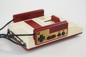 Famicom Console HVC-001 Nintendo FC Tested System JAPAN H10852580