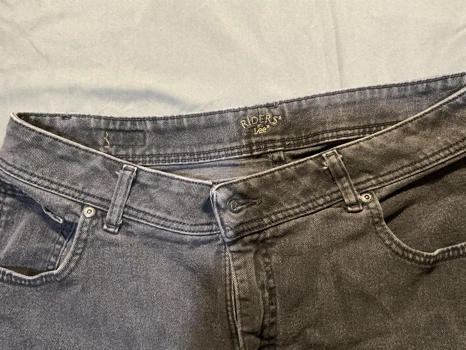 Pantalones Cortos de Jeans Riders by Lee Cortados 5 Bolsillos Elastizados Informales Para Mujer 16M Foto 2 de 4