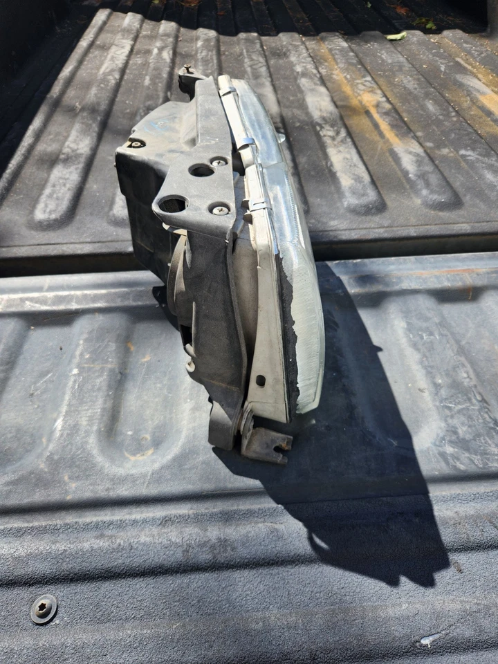 ✅ 1990-1994 Lexus LS400 Driver LH Left Headlight Lamp Corner Glass OEM Assembly  - Image 2 of 4