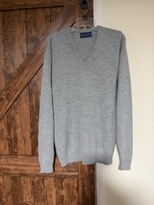 Vintage Robert Bruce V Neck Pullover Sweater. Made In USA Grey Men’s Large