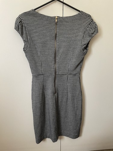 French Connection Wool Blend Dress Size 10 Black N White Houndstooth Like Print - Picture 8 of 8