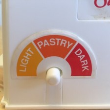 Vtg Sunbeam Toaster Miniature Toy White Plastic GIrls Toy Appliance 5"