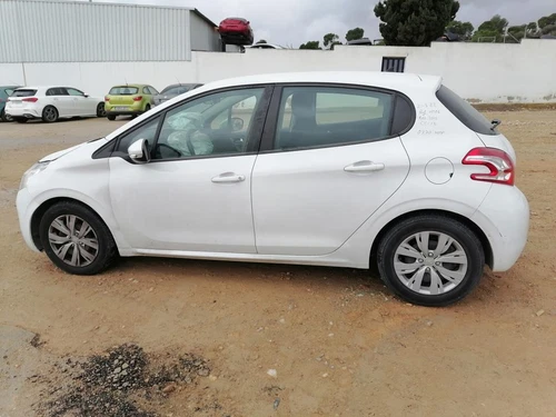 Instrument Panel for PEUGEOT 208 Style 2014 1072609 - Bild 8 von 10