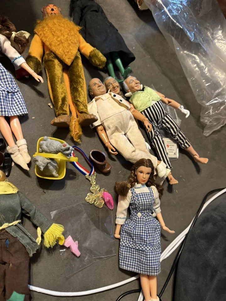 Juego Mego 1974 Wizard of Oz Emerald City con muchos accesorios y figuras Foto 4 de 4