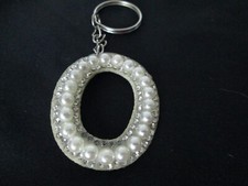 LETTER O INITIAL FAUX PEARL KEYCHAIN