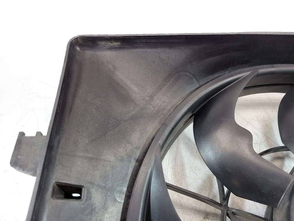 2013 2014 HYUNDAI GENESIS КУПЕ РАДИАТОР ОХЛАЖДЕНИЯ ВЕНТИЛЯТОР В СБОРЕ OEM 25380-2M500 - Изображение 3 из 4