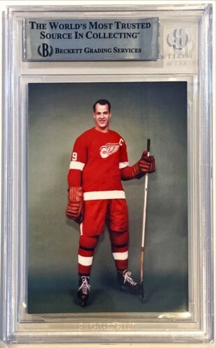Gordie Howe Detroit Red Wings Signed Custom Cut Auto CARD BAS Beckett Slabbed - Picture 2 of 2