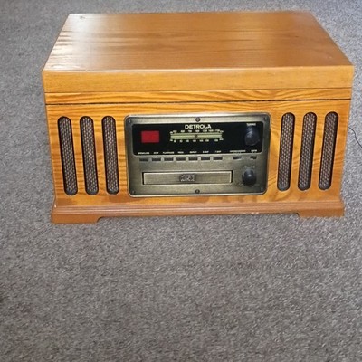 Detrola Compact Stereo System AM/FM CD Player Turntable Vinyl Brown