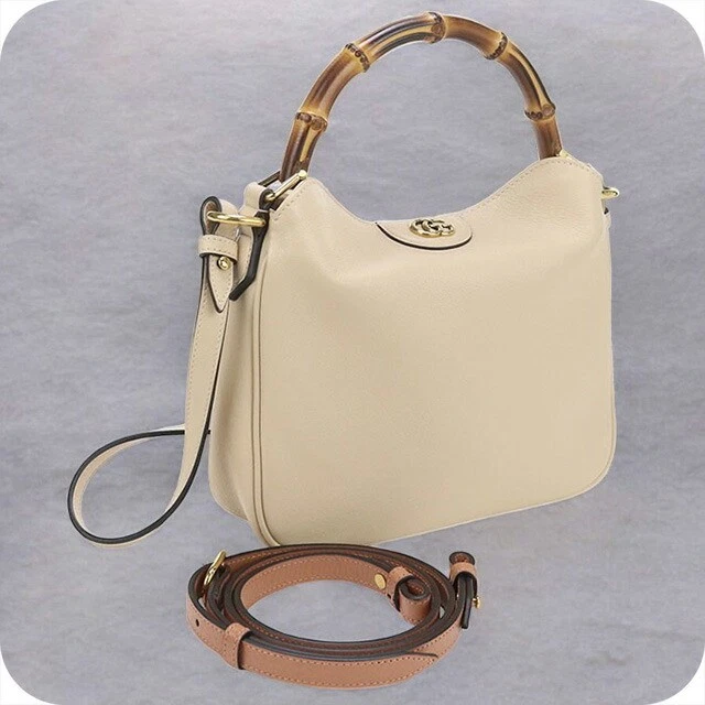 Petit sac à bandoulière femme Gucci en cuir beige, style Diana, occasion