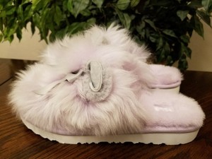 ugg slippers size 3
