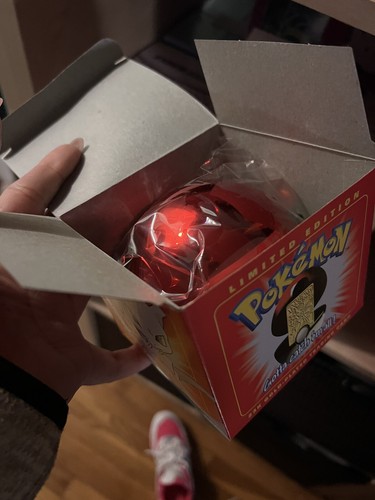🔥 VINTAGE 1999 Burger King 23kt Gold Plated Card Sealed $ WELL KEPT Pokeball - Picture 10 of 12