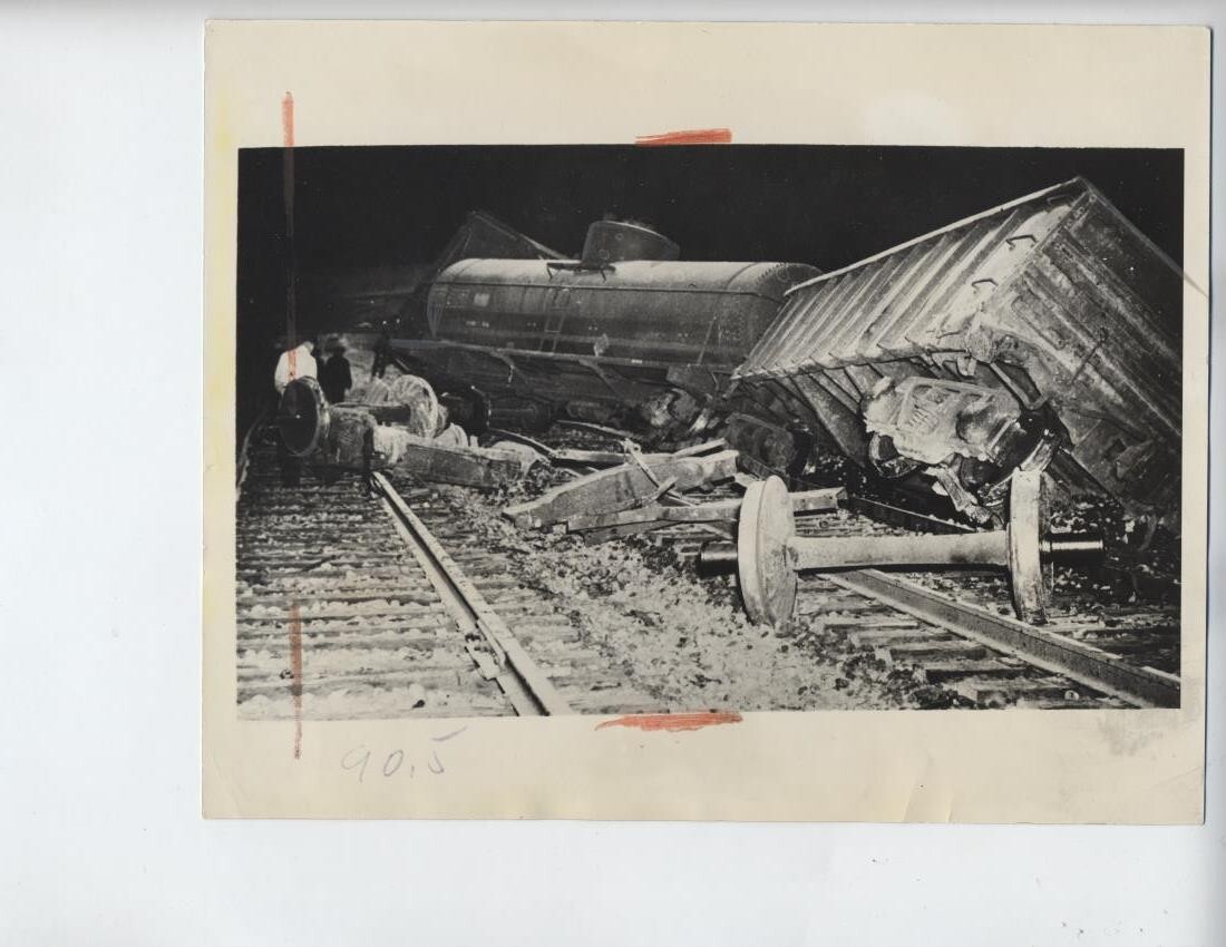 TRAIN WRECK2 ヨーヨー SPYY Save Deth Trainwreck | YoYo Wiki | Fandom
