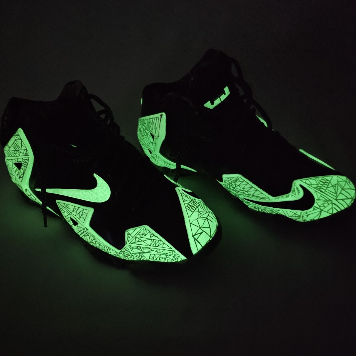 Sapato Lebron Brilha No Escuro Nike LeBron 23: Anúncio, Entrevista E