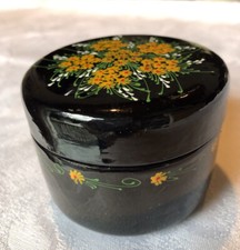 RUSSISCHE LACKDOSE  DECKEL- DOSE SCHMUCKDOSE HANDBEMALT TOP ZUSTAND