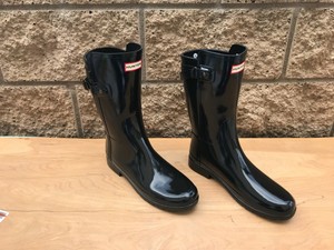 hunter back strap rain boots