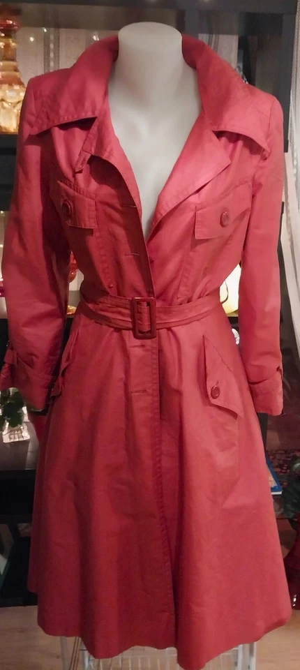 Vtg. Marshall Field & Company Pixie Fit n Flare Trench Coat. 2 Buttons Missing - Image 2 of 4