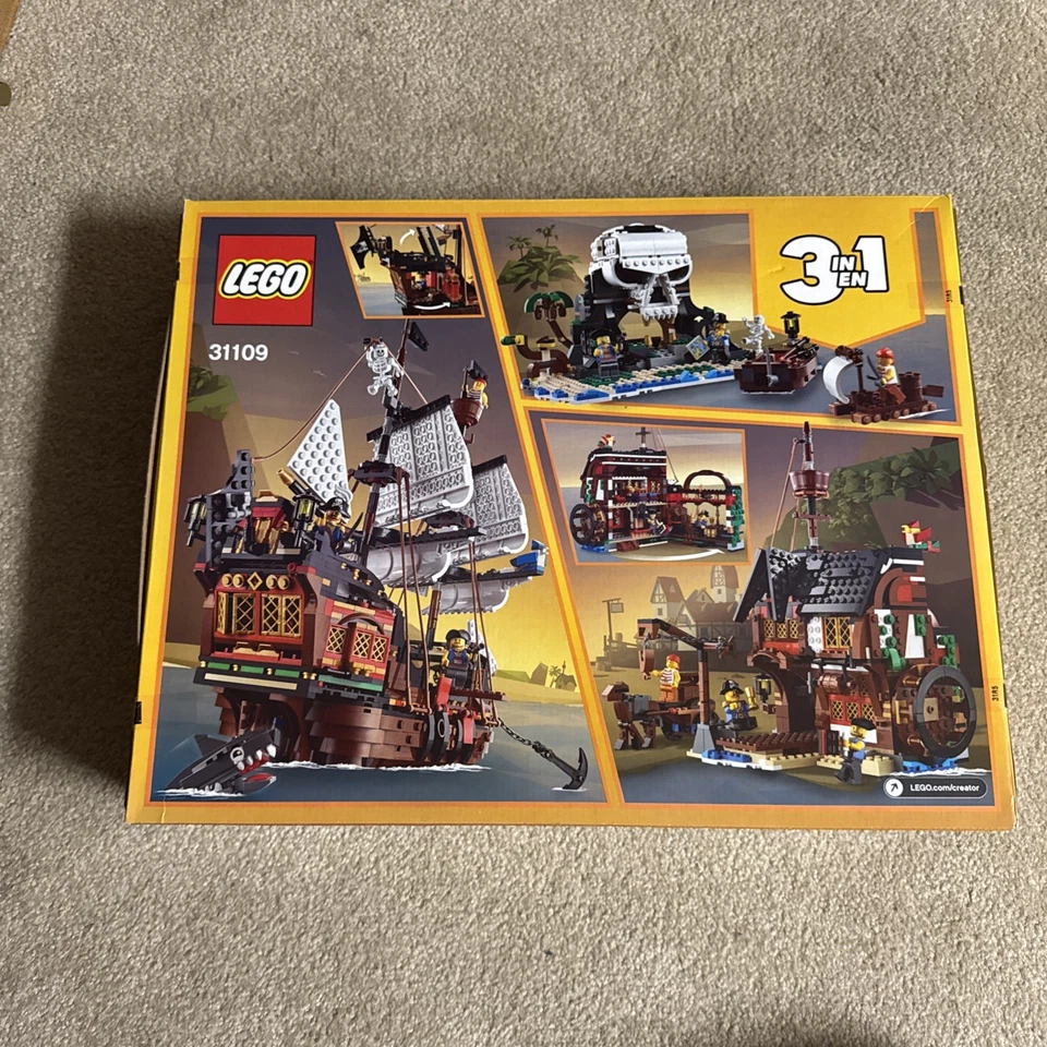 LEGO Creator 31109 Pirate Ship 3-In-1 Sailing Boat Skull Island Factory Sealed  - Image 3 of 4